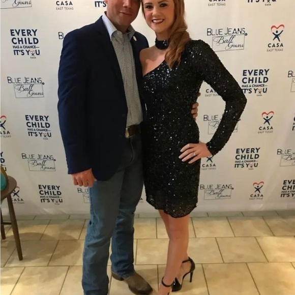 Parker sequin Zoey dress size 2. - Picture 5 of 11